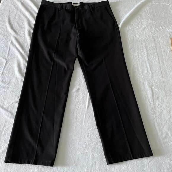 Dockers Slim Fit Men's Pants (Actual 36x29) Black Excellent Condition - Picture 1 of 9